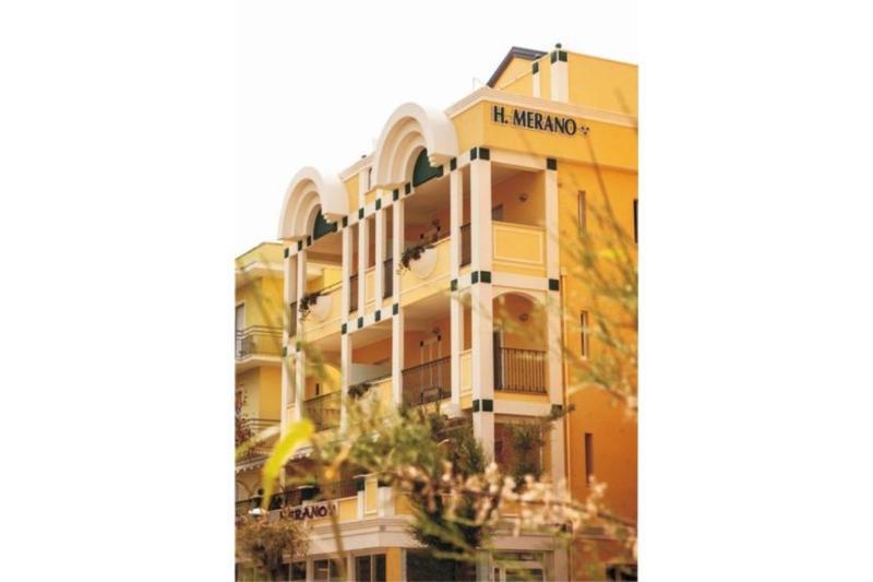 Hotel Merano Misano Adriatico Ngoại thất bức ảnh